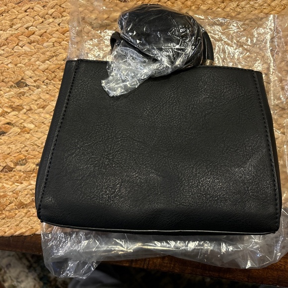 Call It Spring Cross Body - Picture 2 of 7